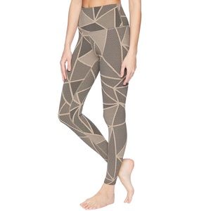 Beyond yoga breakout high waist midi legging